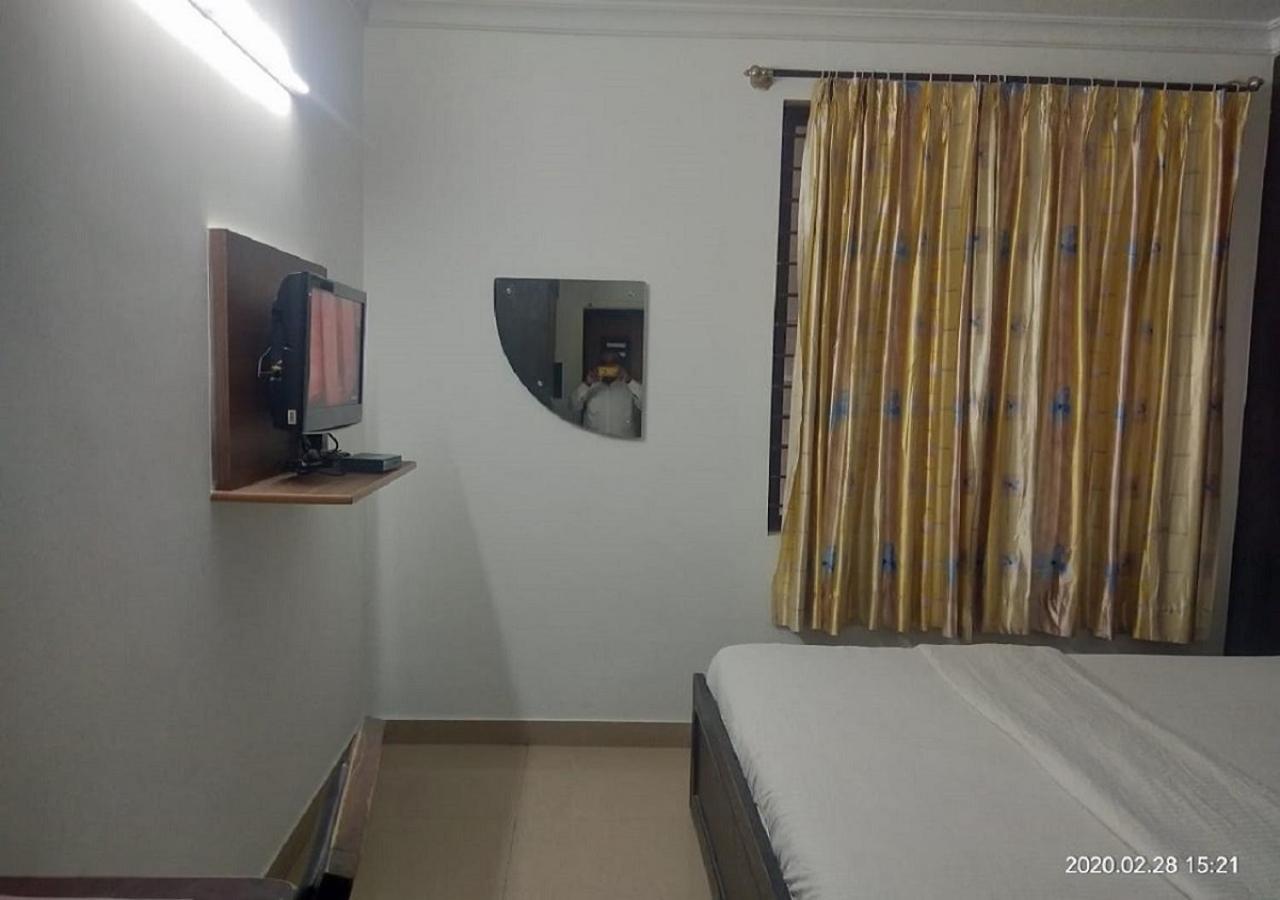 Ocean Inn Hotels 벵갈루루 외부 사진